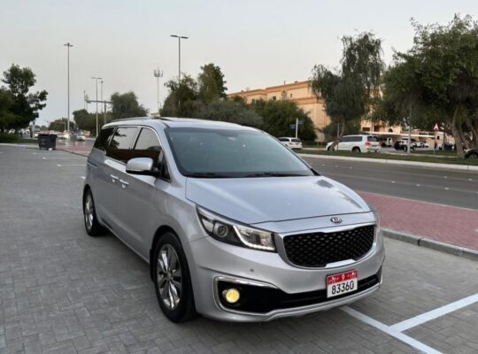 Kia Grand Carnival Gcc 2016 for sale