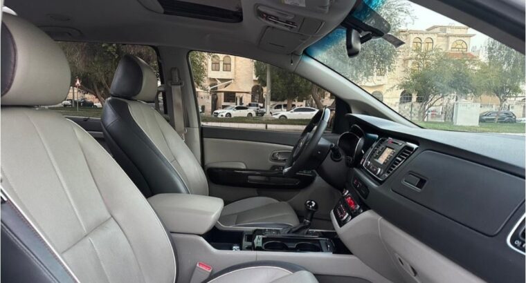 Kia Grand Carnival Gcc 2016 for sale