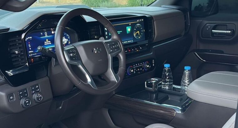 Chevrolet Silverado trail boss coupe 2023 Gcc for