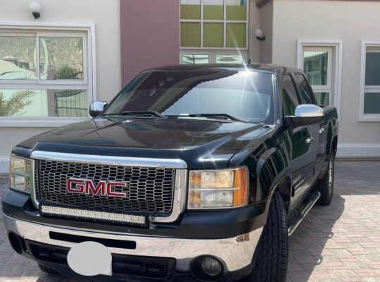 Gmc Sierra 2011 SLE Gcc for sale