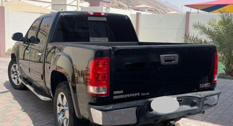 Gmc Sierra 2011 SLE Gcc for sale