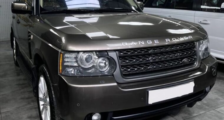 Range Rover vouge HSE 2011 Gcc in good condition