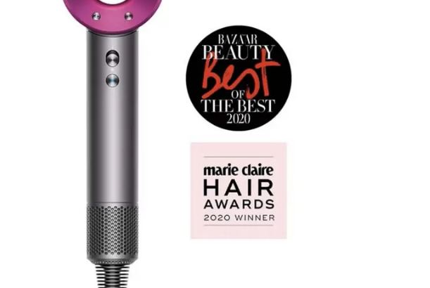 Dyson Hairdryer With 5 Attachments For Sale