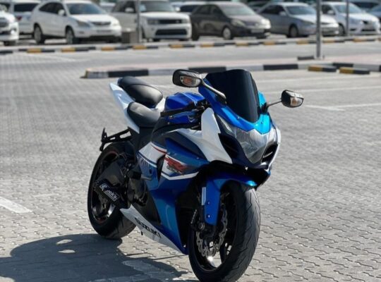 Suzuki 1000 model 2016 Gcc ABS for sale