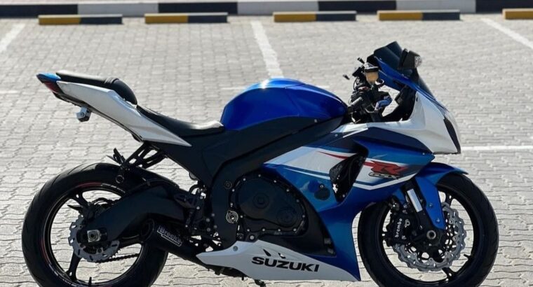 Suzuki 1000 model 2016 Gcc ABS for sale