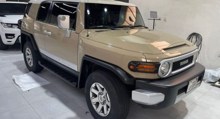 Toyota FJ 2020 Gcc in perfect condition