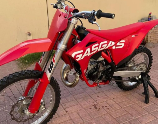 GAS GAS 125mc 2022 in excellent condition for sale