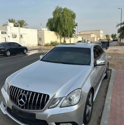 Mercedes Sport E350 2011 in good condition for sa