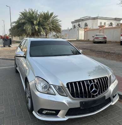 Mercedes Sport E350 2011 in good condition for sa