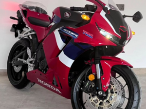 CBR600 Honda 2022 in perfect condition for sale