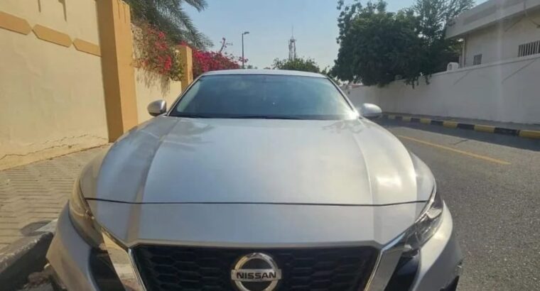 Nissan Altima 2019 In excellent condition for sale