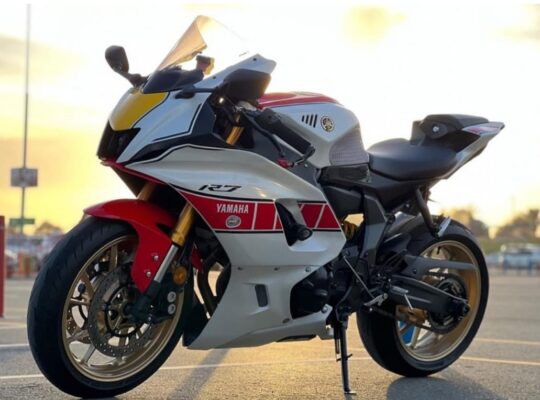 For sale Yamaha r7 2022 In excellent condition