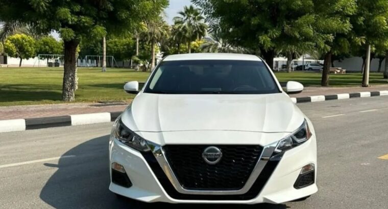 Nissan Altima 2020 In excellent condition for sale