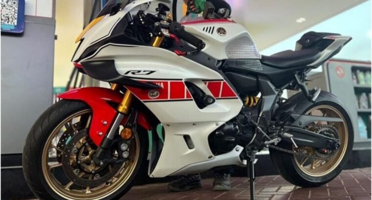 For sale Yamaha r7 2022 In excellent condition