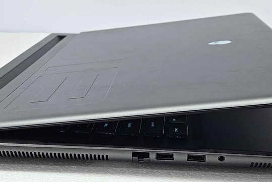 ALIENWARE GAMING LAPTOP CORE I9-13900HX For Sale