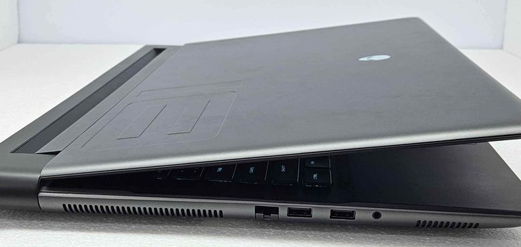 ALIENWARE GAMING LAPTOP CORE I9-13900HX For Sale
