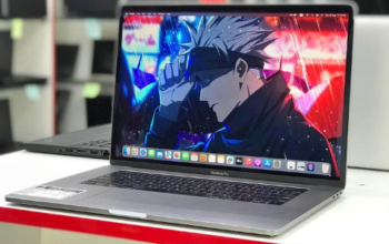 MacBook Pro Core i7 – 2019 with Graphics 4 GB For