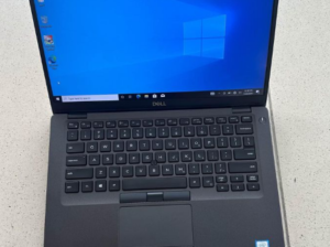 Dell 5400 8th generation i5 16 gb ram and 256 ssd