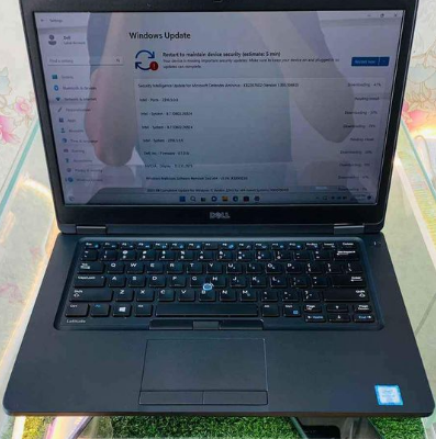 Dell Latitude 5480 Core i5 6th Generation For Sale