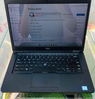 Dell Latitude 5480 Core i5 6th Generation For Sale