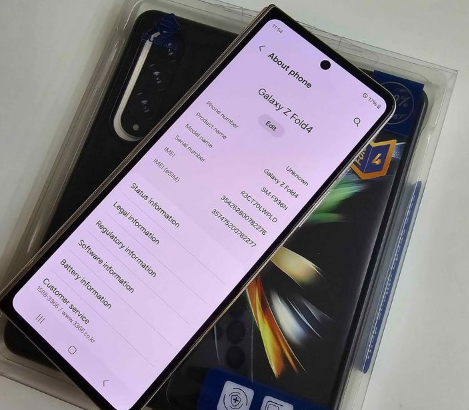 SAMSUNG GALAXY FOLD 4 5G 12GB 512GB FOR SALE