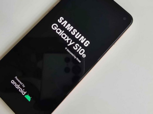 SAMSUNG GALAXY S10 E 6GB 128GB FOR SALE