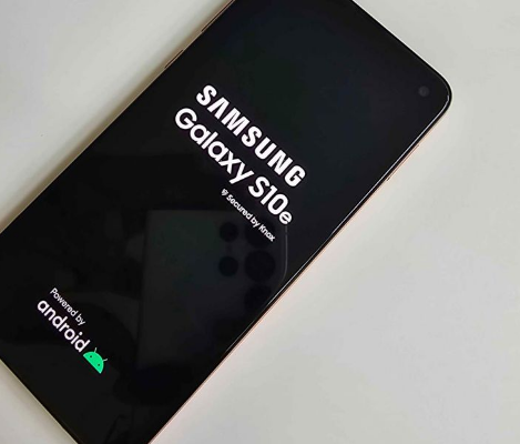 SAMSUNG GALAXY S10 E 6GB 128GB FOR SALE