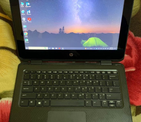 HP x360 G1 4GB RAM and 128GB SSD For Sale