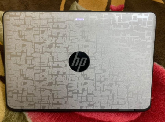 HP x360 G1 4GB RAM and 128GB SSD For Sale