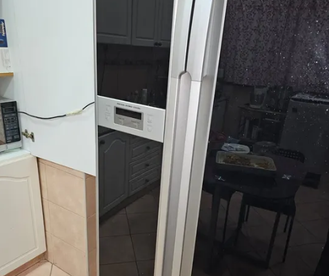 Hitachi refrigerator 2 doors side by side for sale