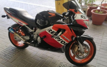 Honda CBR600 F4 Model 2000 Excellent condition For