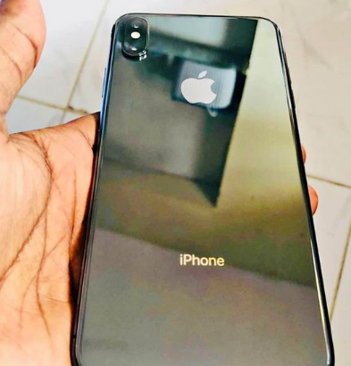 iphone xs max 256GB for sale
