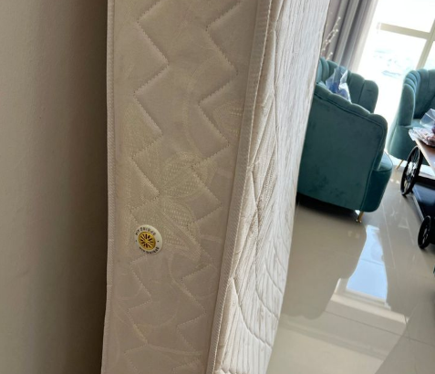 Pan Emirates Pocket Spring King Mattress For Sale