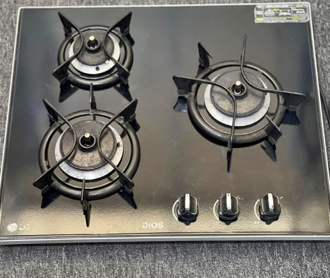 LG-60x60cm.Gas stove. Built in for sale