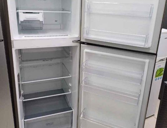 LG fridge 442 liter same like new for sale