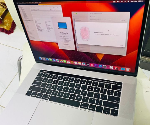 MacBook Air 2018 core i5 2018 16 gb 256gb for sale