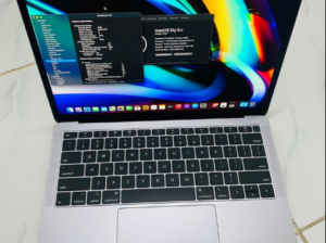 MacBook Air 2018 core i5 2018 16 gb 256gb for sale