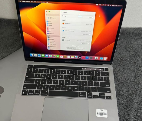 MacBook Pro m1 with 16 gb ram and 512 Ssd for sale