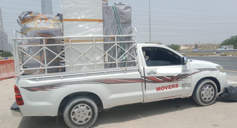 MoVeRs AnD PaCkErS