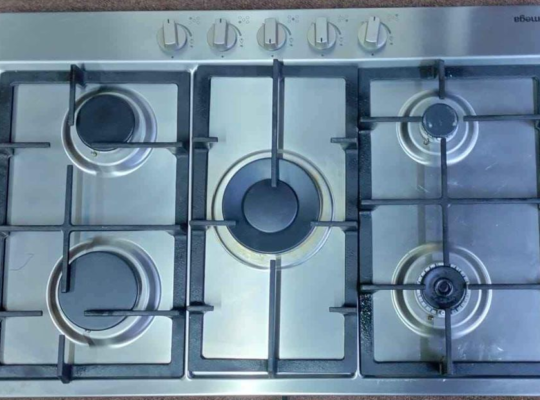 Omega Five Burner Gass Cook Top For Sale