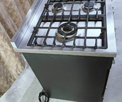 Omega Five Burner Gass Stove latest model For Sale