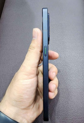 Oppo Reno 6 5g storge 12/256 For Sale