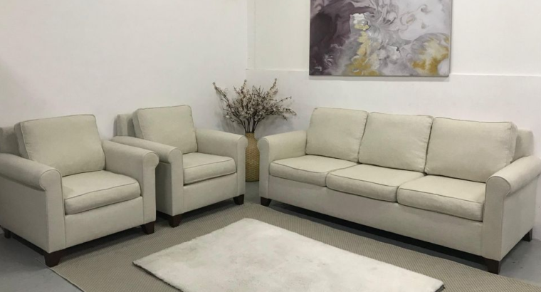 Pottery Barn 5-Seater sofa set For Sale