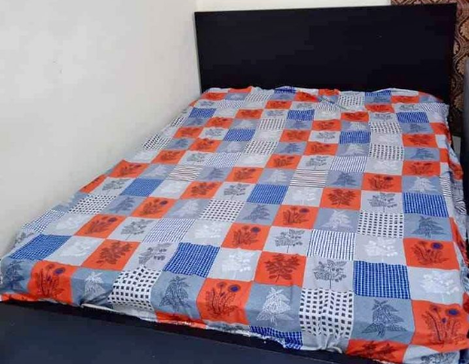 Queen size bed with mattress for sale