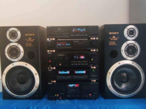 SONY HIFI MUSIC SYSTEM For Sale