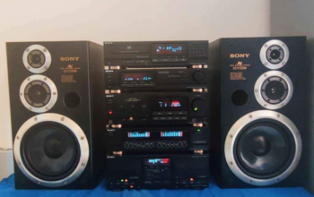 SONY HIFI MUSIC SYSTEM For Sale