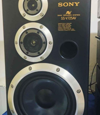 SONY HIFI MUSIC SYSTEM For Sale