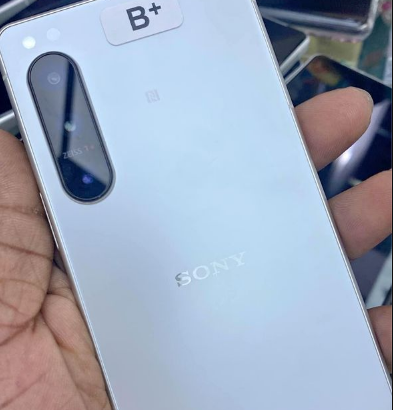 SONY Xperia 5 mark 4 for sale