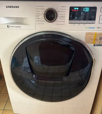 Samsung 7/5kg washer dryer for sale