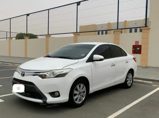 Toyota Yaris 2015 SE sedan Gcc for sale